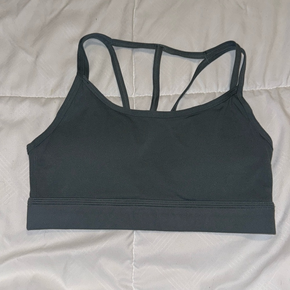 Alphalete Alphalux Sports Bra